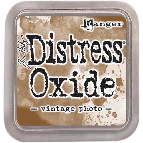 distress-oxide-vintage-photo.jpg
