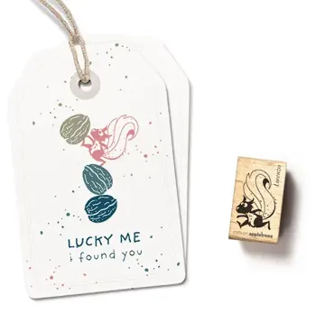 Cats on appletrees Stempel Eichhörnchen Lorenzo