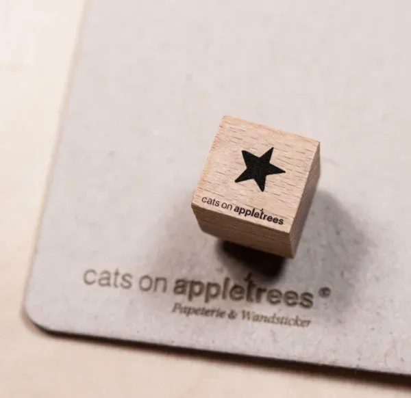 Cats on appletrees Ministempel Stern 